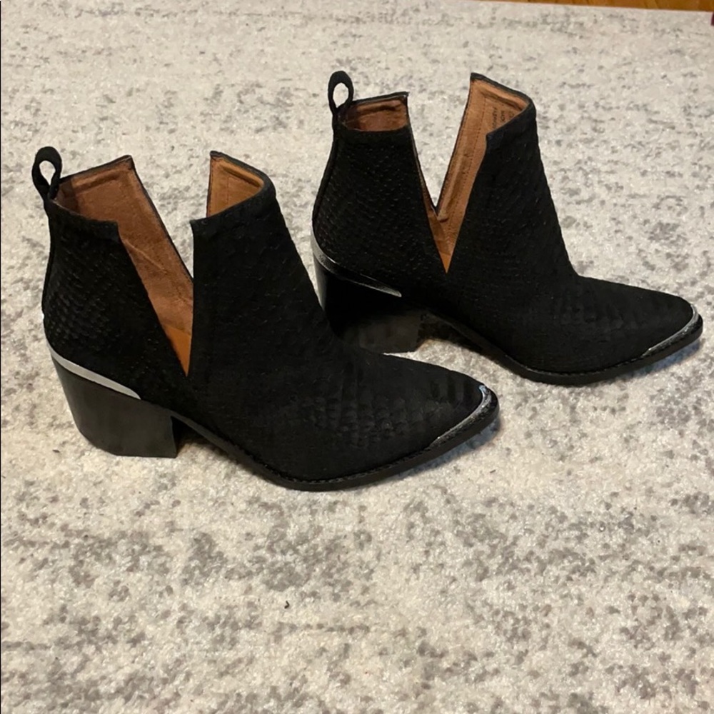 Jeffrey Campbell Black suede/snake Cromwell boots